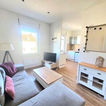 Appartement Lumineux En Centre-Ville Neuves-Maisons Bagian luar foto