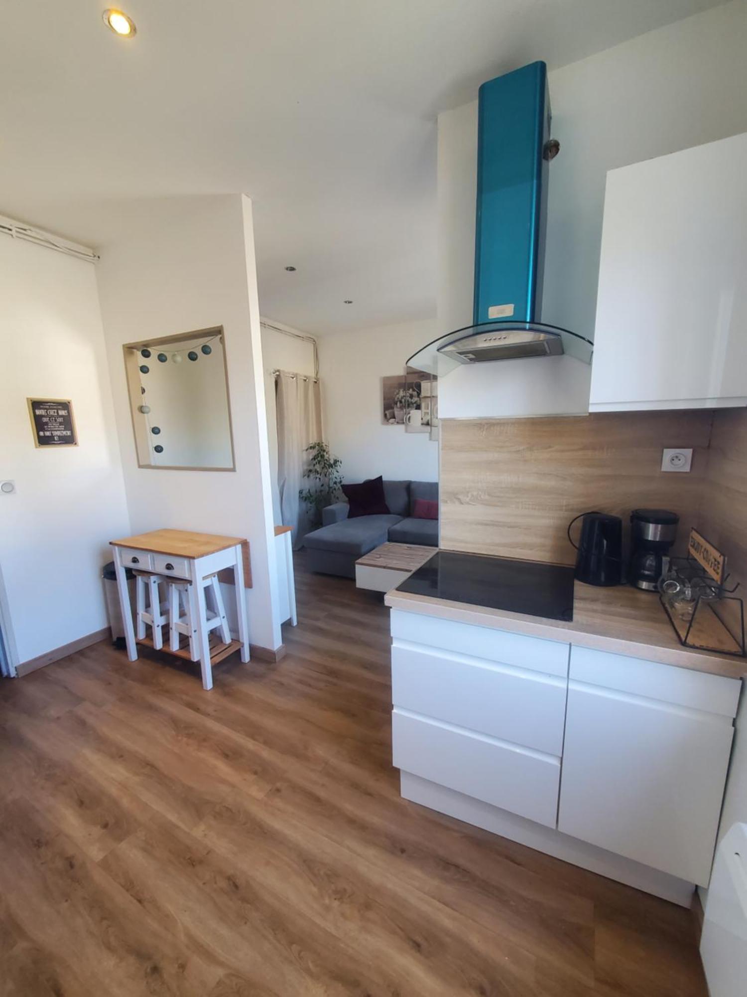 Appartement Lumineux En Centre-Ville Neuves-Maisons Bagian luar foto