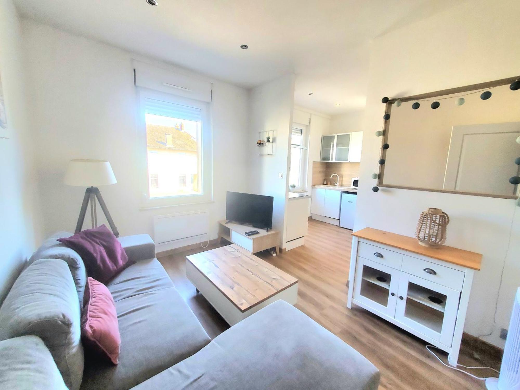 Appartement Lumineux En Centre-Ville Neuves-Maisons Bagian luar foto